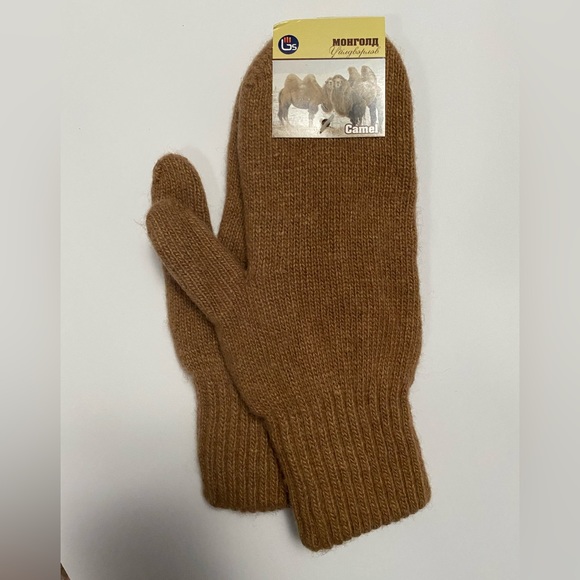 Camel wool blend mittens dark camel size M Mongolia - Picture 1 of 5